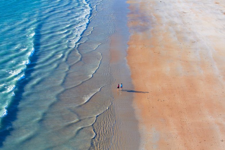 Cable Beach Walk Aquabumps 5o0a7736