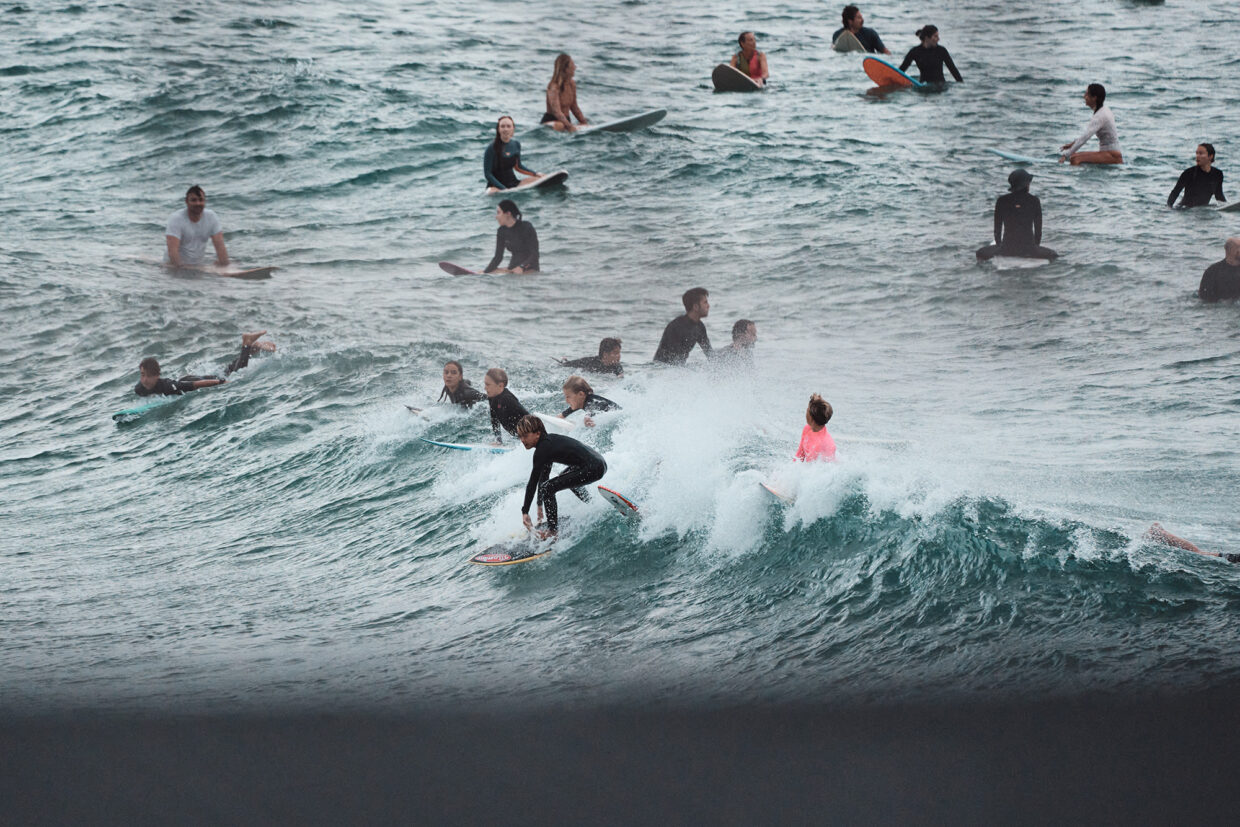 Jetty emerging from the crowd